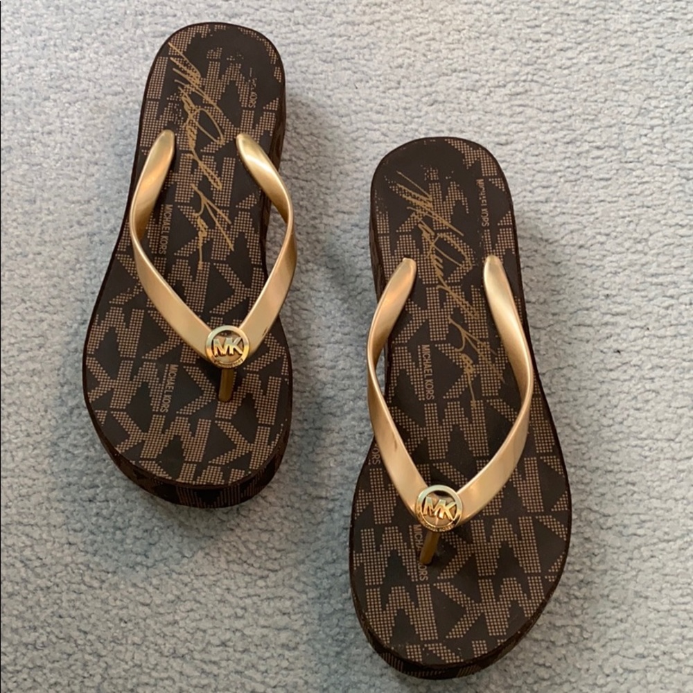 Michael Kors Platform Flip-flops
